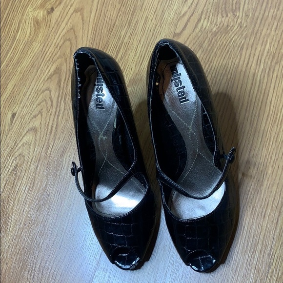 Unlisted Black Patent Leather Heels Peep toe Size8 - Picture 4 of 10